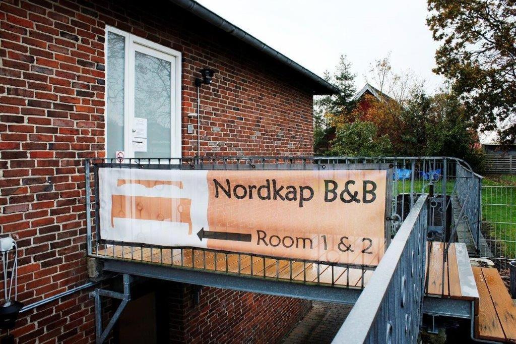 Bed and Breakfast Nordkap Bed & Bath Хольстебро Экстерьер фото