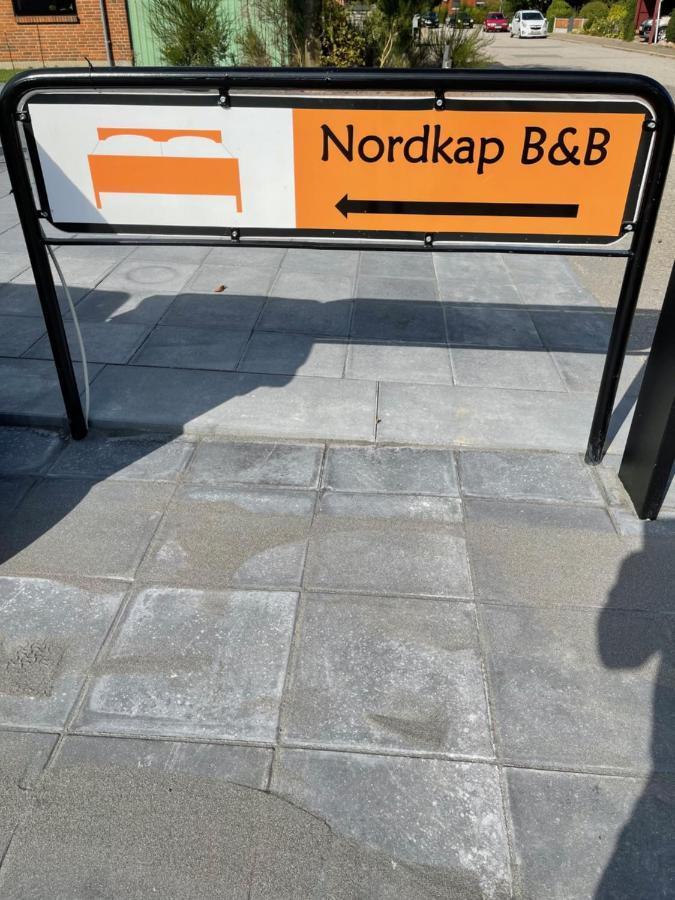 Bed and Breakfast Nordkap Bed & Bath Хольстебро Экстерьер фото